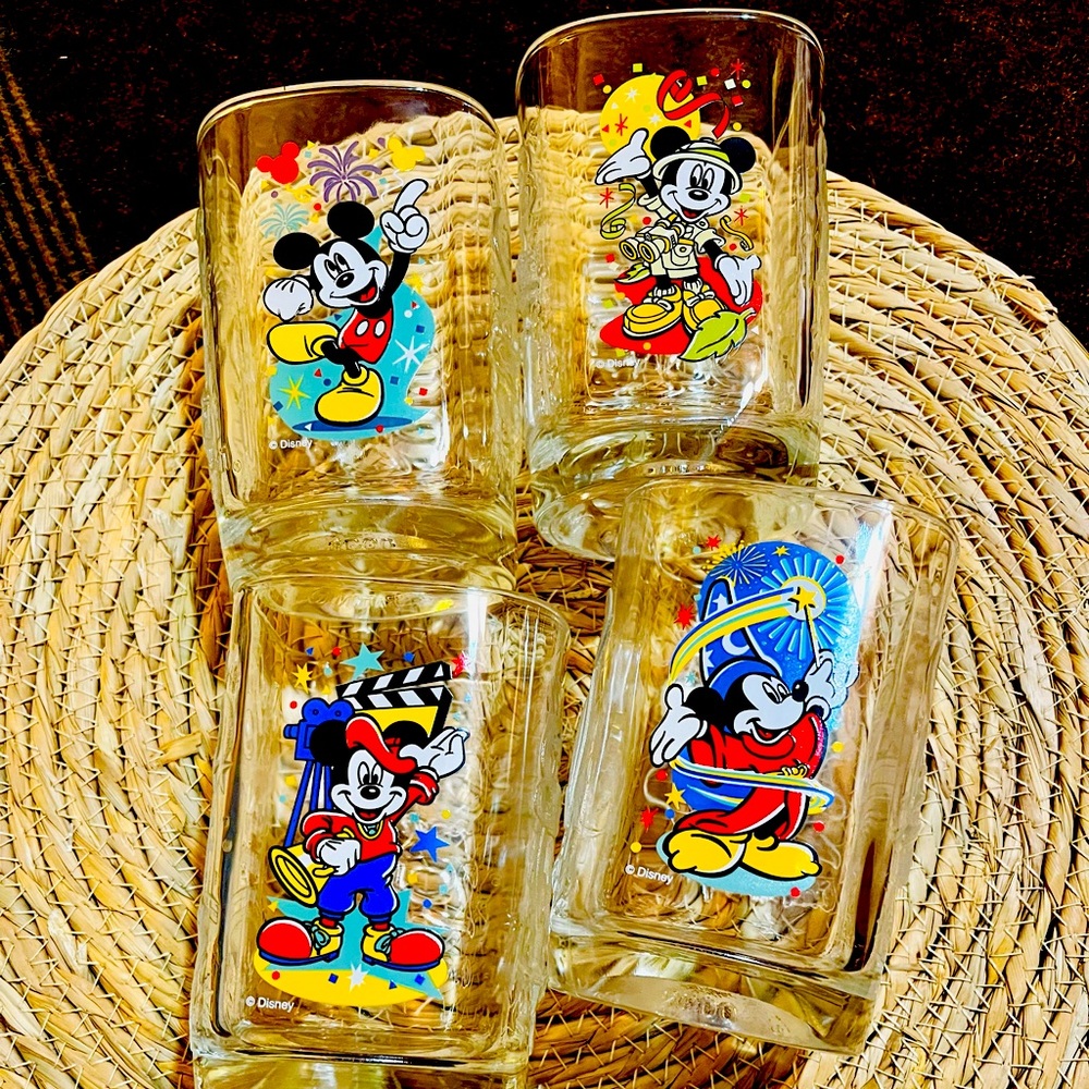 2000 McDonalds Disney glasses